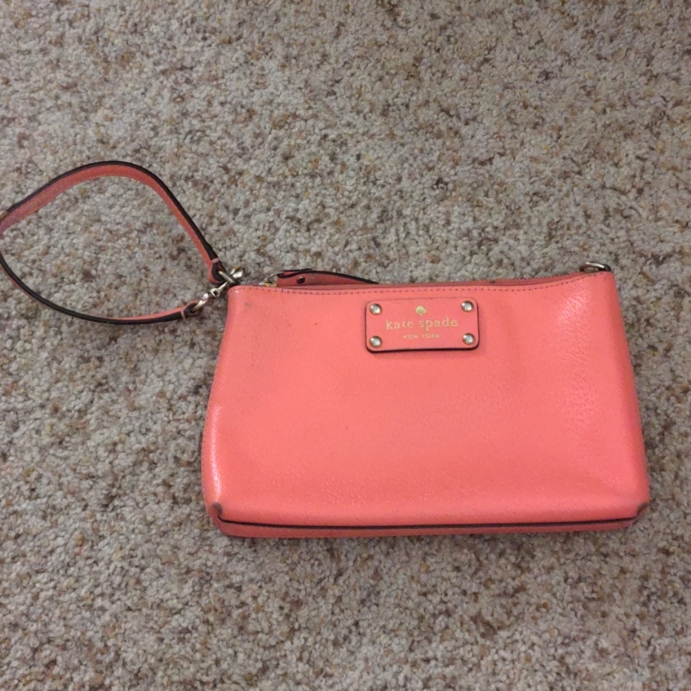 Kate Spade pink wristlet